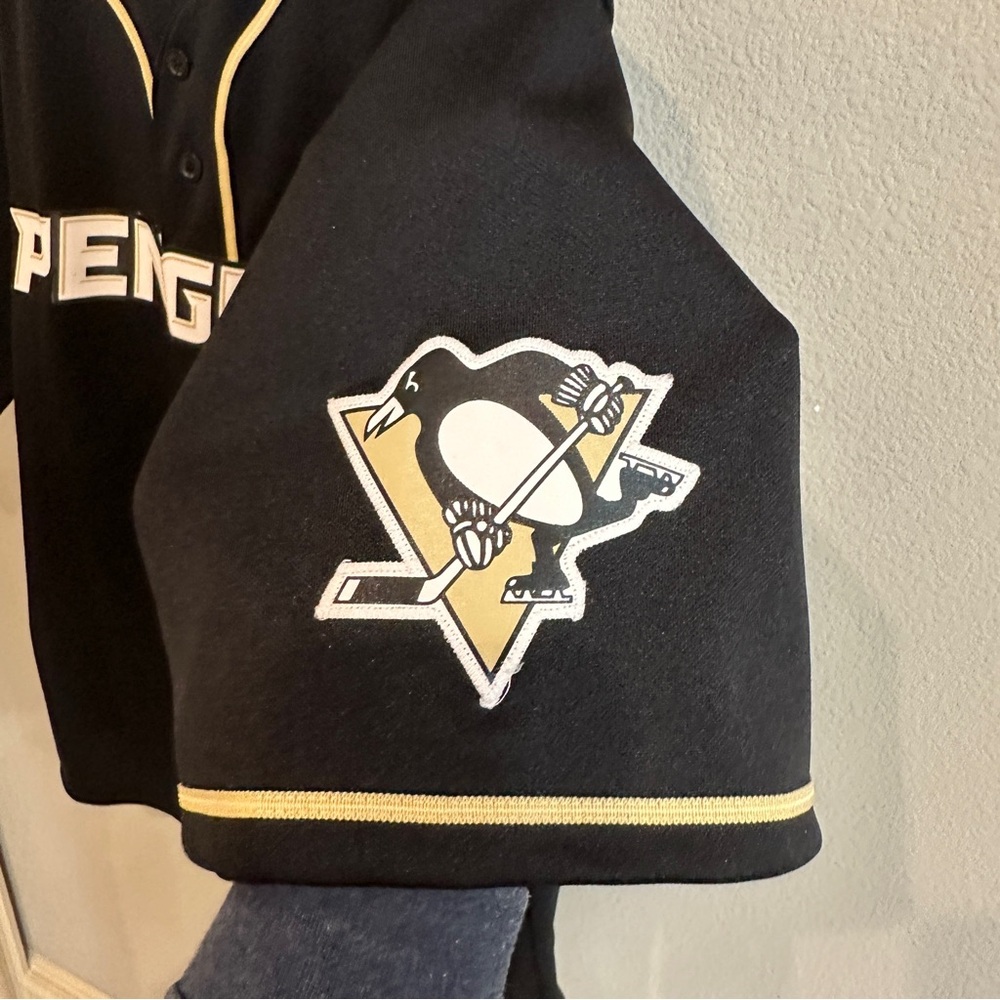 Pittsburgh Penguins NHL Majestic Baseball Style Jersey XL Made USA Black Gold - Picture 4 of 10